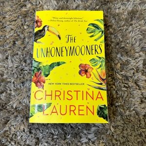 The Unhoneymooners by Christina Lauren book